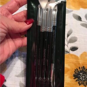 NEW MOTD Black Eye Makeup Brush Set
